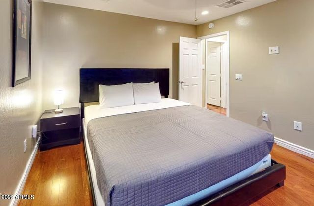 4320 S FRESNO Street, Chandler, AZ 85249