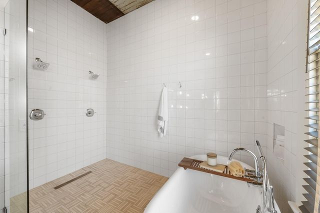 1123 32nd Street, Galveston, TX 77550