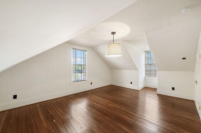 1123 32nd Street, Galveston, TX 77550