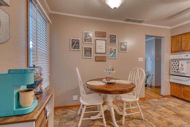 861 N Helfrich Avenue, Evansville, IN 47720