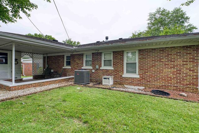 861 N Helfrich Avenue, Evansville, IN 47720