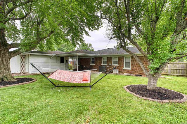 861 N Helfrich Avenue, Evansville, IN 47720