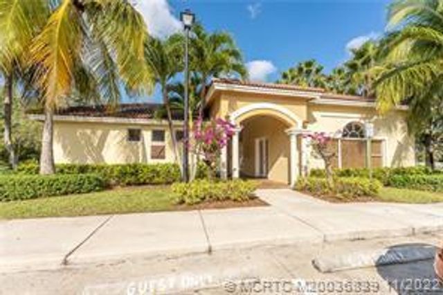 49 SE Sedona Circle 101, Stuart, FL 34994