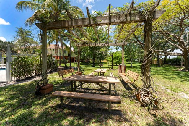 49 SE Sedona Circle 101, Stuart, FL 34994