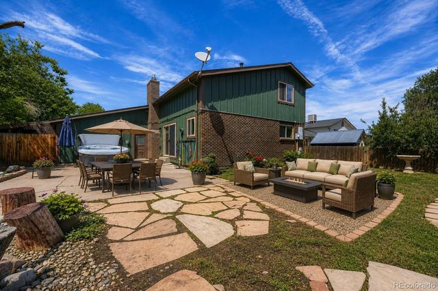 9400 W Burgundy Avenue, Littleton, CO 80123