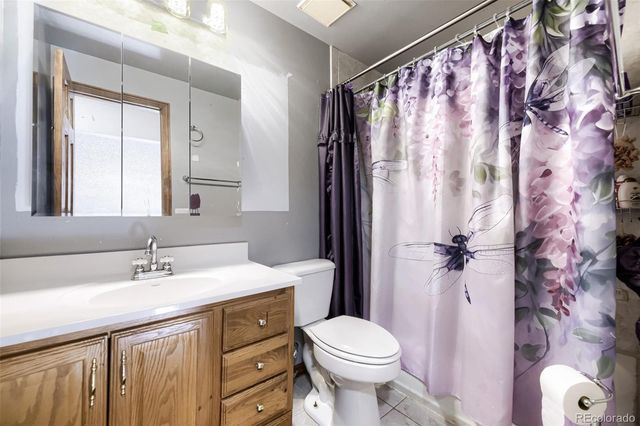 9400 W Burgundy Avenue, Littleton, CO 80123