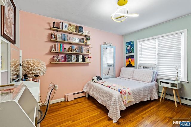 4 Patton Place, Dumont, NJ 07628