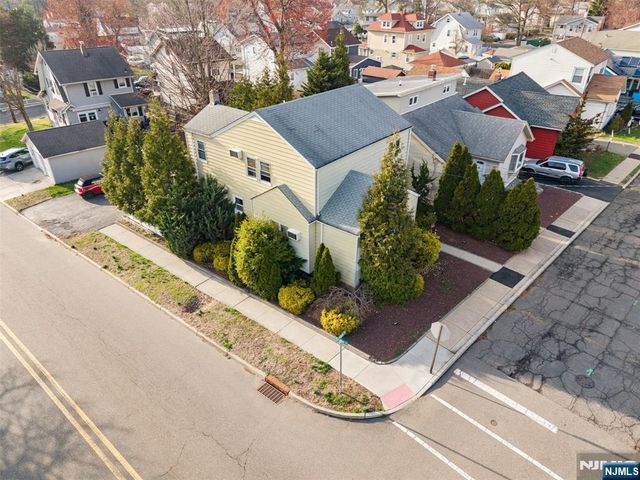 4 Patton Place, Dumont, NJ 07628