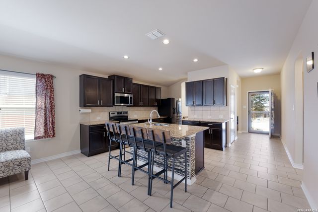 8018 Radiant Sunset, San Antonio, TX 78252