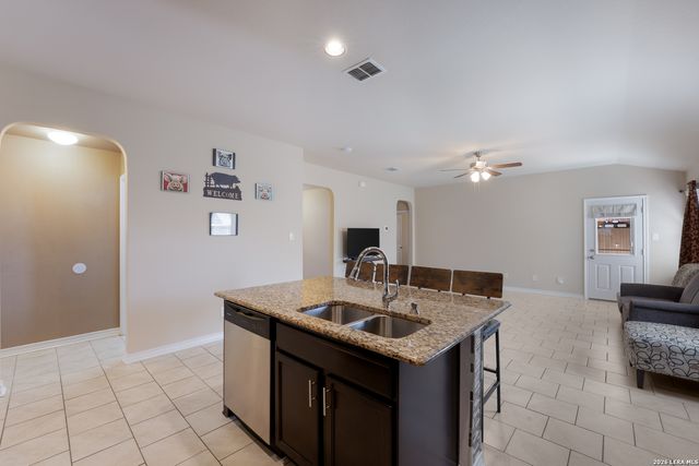 8018 Radiant Sunset, San Antonio, TX 78252