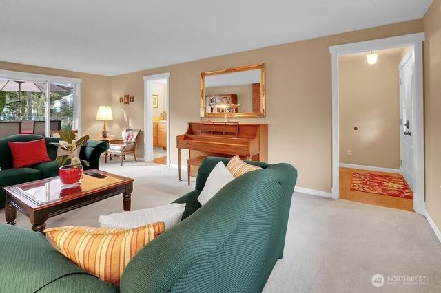 21414 2nd Avenue SE, Bothell, WA 98021