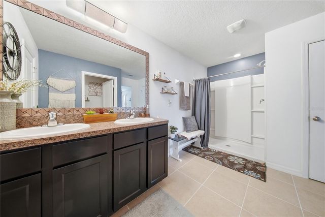 10101 MANGROVE WELL, Ruskin, FL 33573