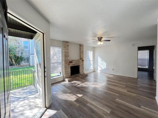 10616 Mellow Meadows DR 27A, Austin, TX 78750