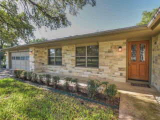 420 7th ST, Marble Falls, TX 78654