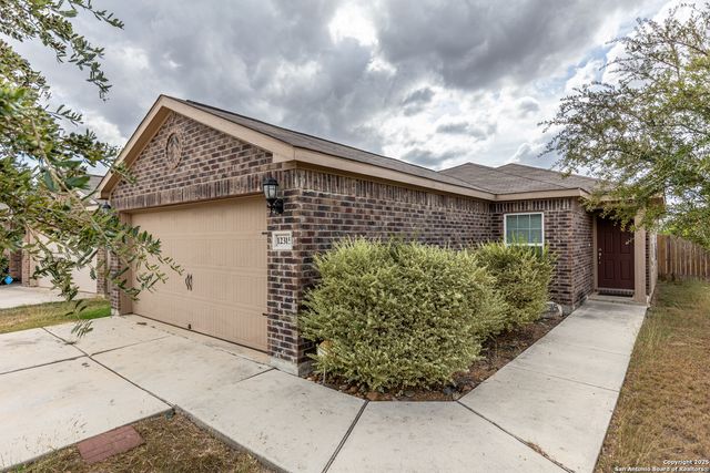 12315 Fish Hook, San Antonio, TX 78252