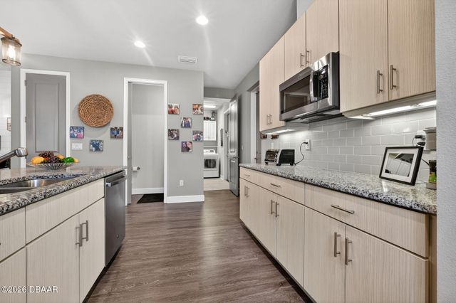 308 Nottinghill Street, Ormond Beach, FL 32174