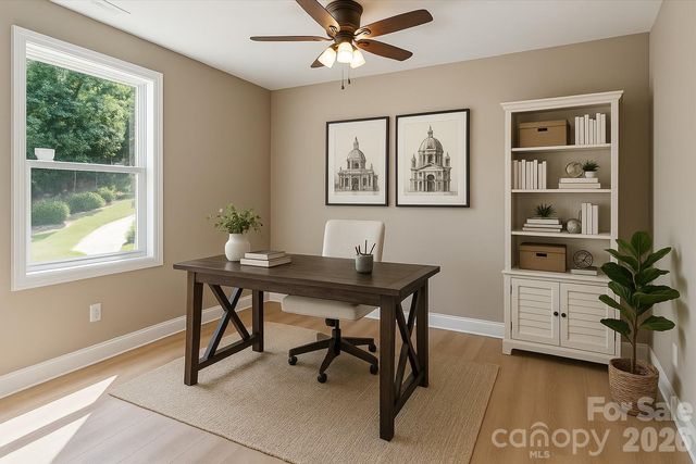 1033 12th Avenue Drive NW, Hickory, NC 28601