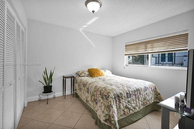 2920 SW 28th Ter 207, Miami, FL 33133