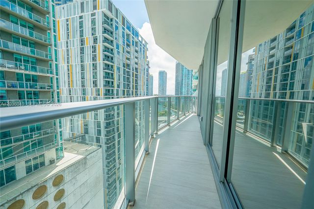 77 SE 5th Street 1607, Miami, FL 33131
