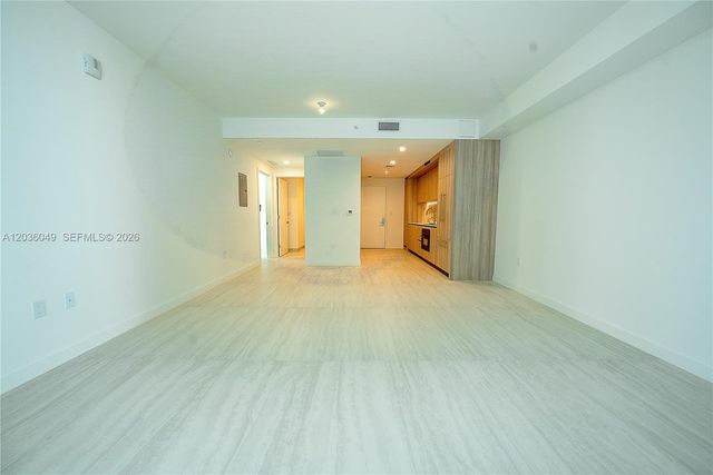 77 SE 5th Street 1607, Miami, FL 33131