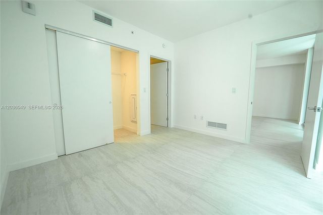 77 SE 5th Street 1607, Miami, FL 33131