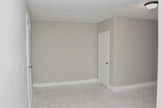 7536 Meadowbrook Drive, Watauga, TX 76148