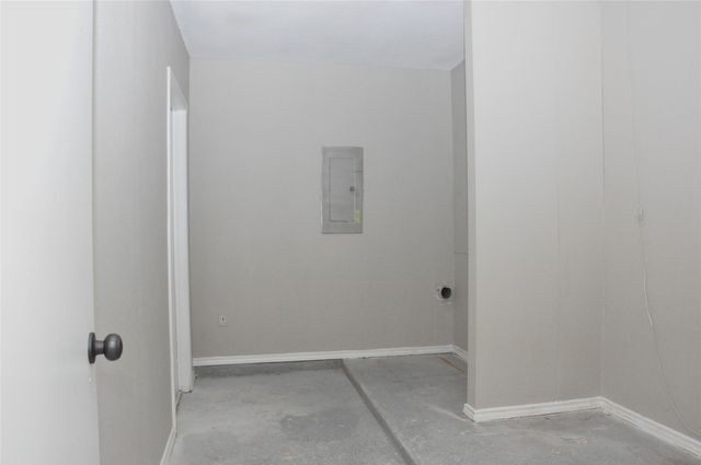 7536 Meadowbrook Drive, Watauga, TX 76148