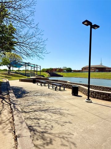 7536 Meadowbrook Drive, Watauga, TX 76148