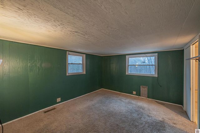 1675 Ridge Rd, Gilbertsville, KY 42044