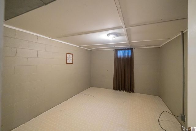 1675 Ridge Rd, Gilbertsville, KY 42044