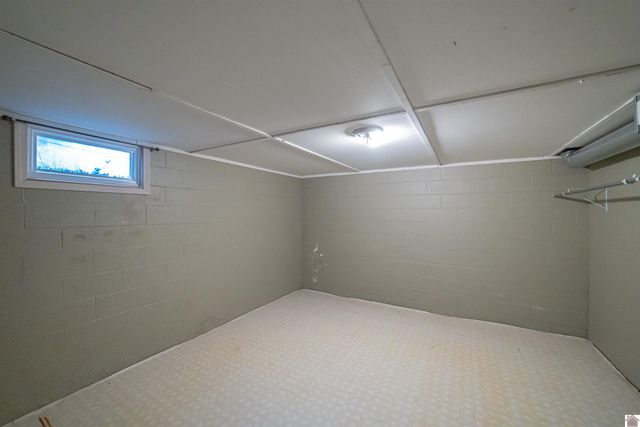 1675 Ridge Rd, Gilbertsville, KY 42044