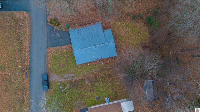 1675 Ridge Rd, Gilbertsville, KY 42044