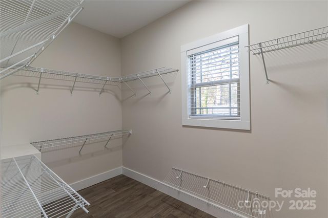 1358 37th Avenue Place NE, Hickory, NC 28601