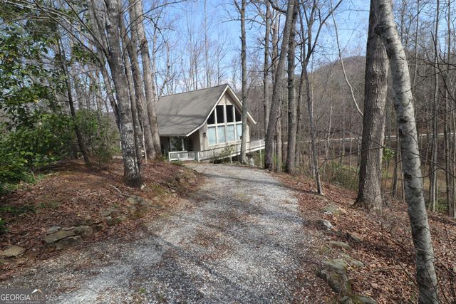 14 Gove Road, Sautee Nacoochee, GA 30571