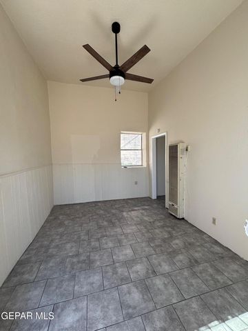 920 S Stanton Street 3, El Paso, TX 79901