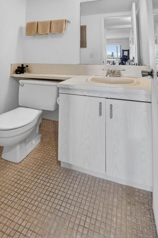 4024 Guildford E 4024, Boca Raton, FL 33434