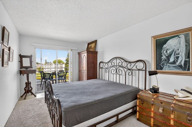 4024 Guildford E 4024, Boca Raton, FL 33434