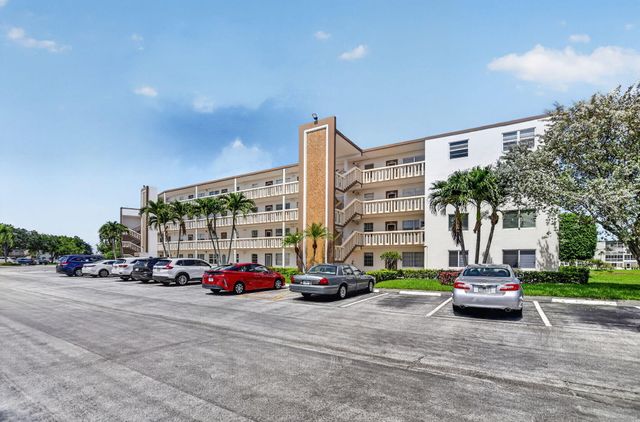 4024 Guildford E 4024, Boca Raton, FL 33434