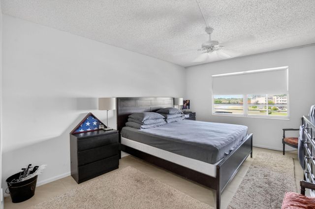 4024 Guildford E 4024, Boca Raton, FL 33434