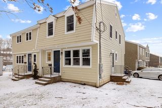 27 Village St 1, Marblehead, MA 01945