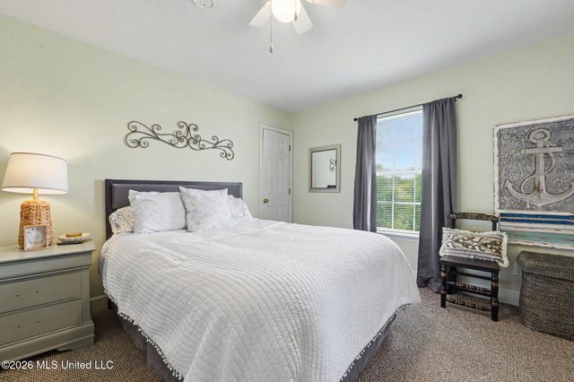 15015 Sioux Place, Kiln, MS 39556