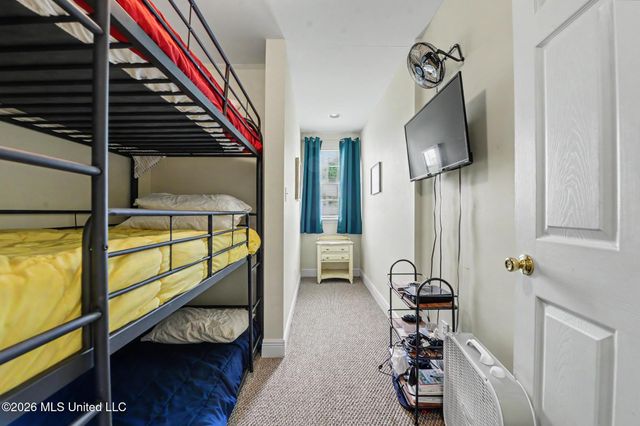 15015 Sioux Place, Kiln, MS 39556