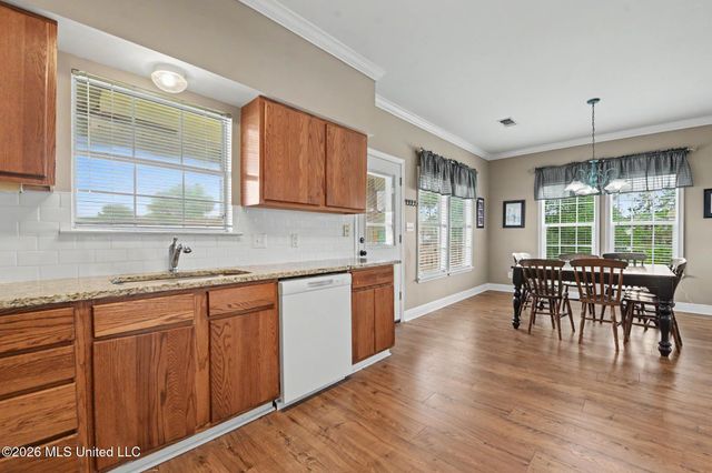 15015 Sioux Place, Kiln, MS 39556
