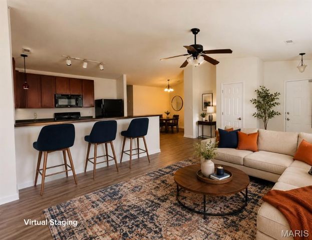 3824 Capri Way, St Peters, MO 63304