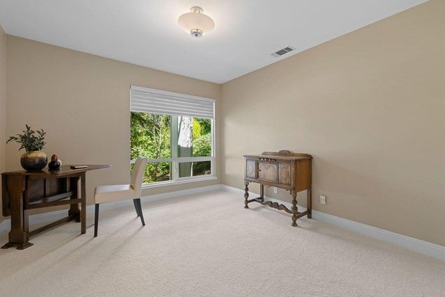 447 Sutton Pl, Auburn, CA 95603