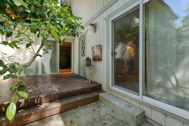 447 Sutton Pl, Auburn, CA 95603