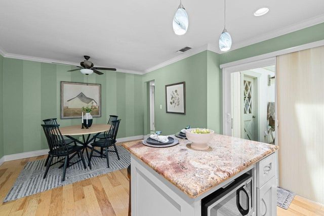447 Sutton Pl, Auburn, CA 95603