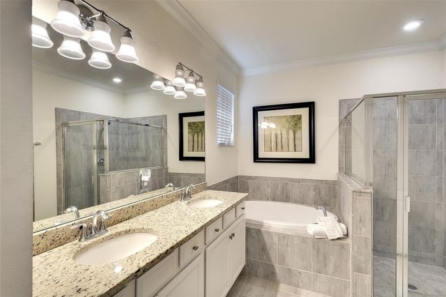 10221 LOCH LOMOND DRIVE, Bradenton, FL 34211