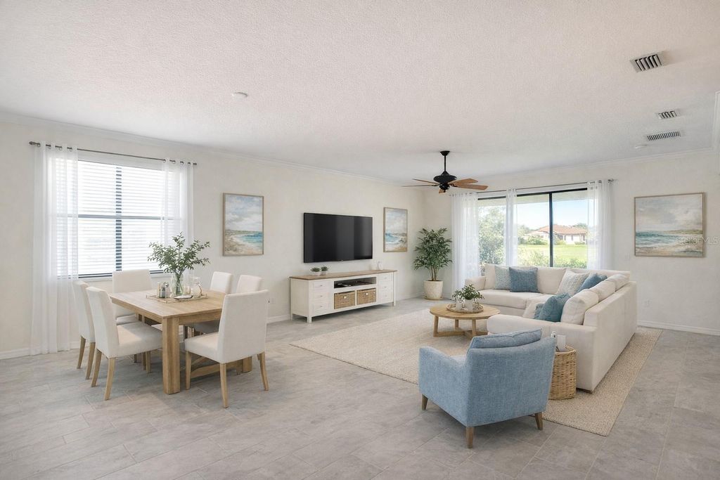 Image 9 of property listing at 10221 LOCH LOMOND DRIVE, Bradenton, FL 34211