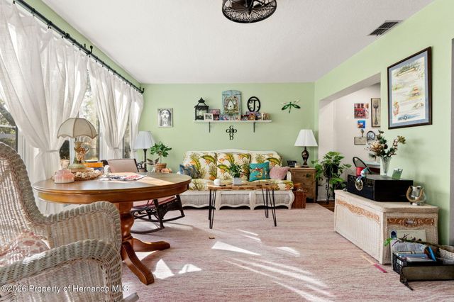 7427 Heather Walk Drive, Spring Hill, FL 34613